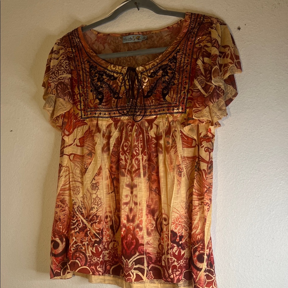 Unity World Wear Multicolor Patterned Top - Picture 2 of 9